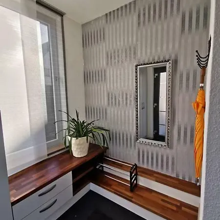 Einzelnwohnung Mit Eigenem Eingang 公寓 韦因加尔滕