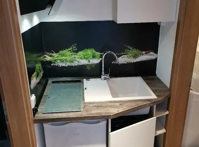 Einzelnwohnung Mit Eigenem Eingang Lägenhet *